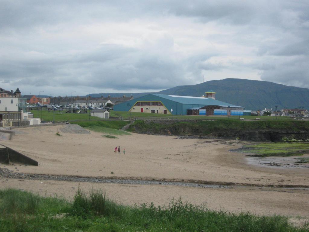 Summerhill Apartments Bundoran Exterior photo